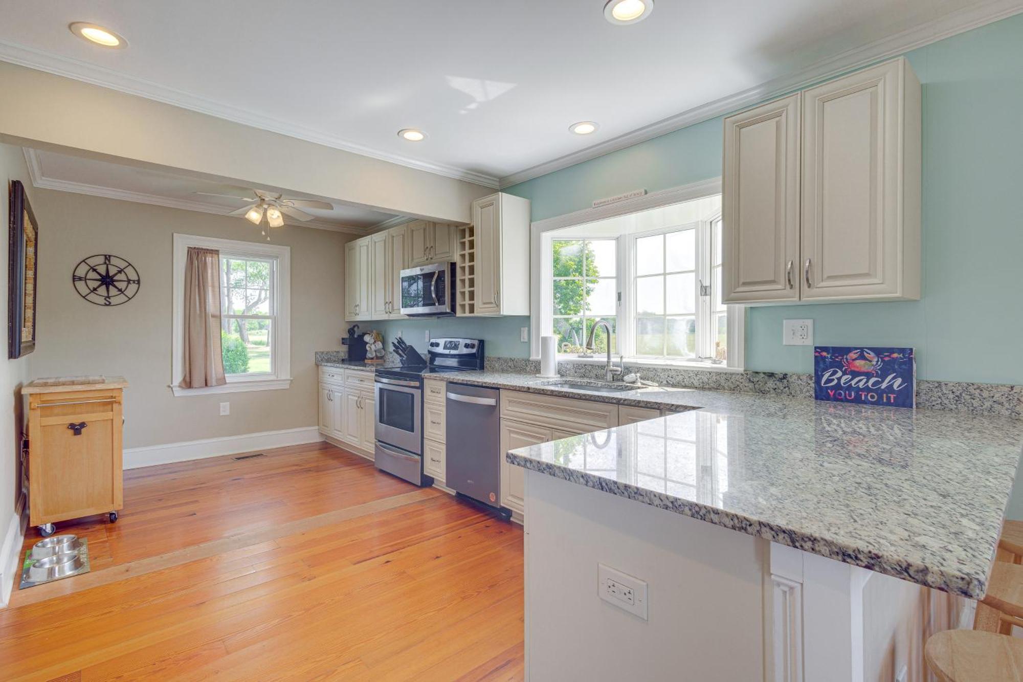 Updated Cape Charles Home About 2 Mi To Beachfront! Exterior photo