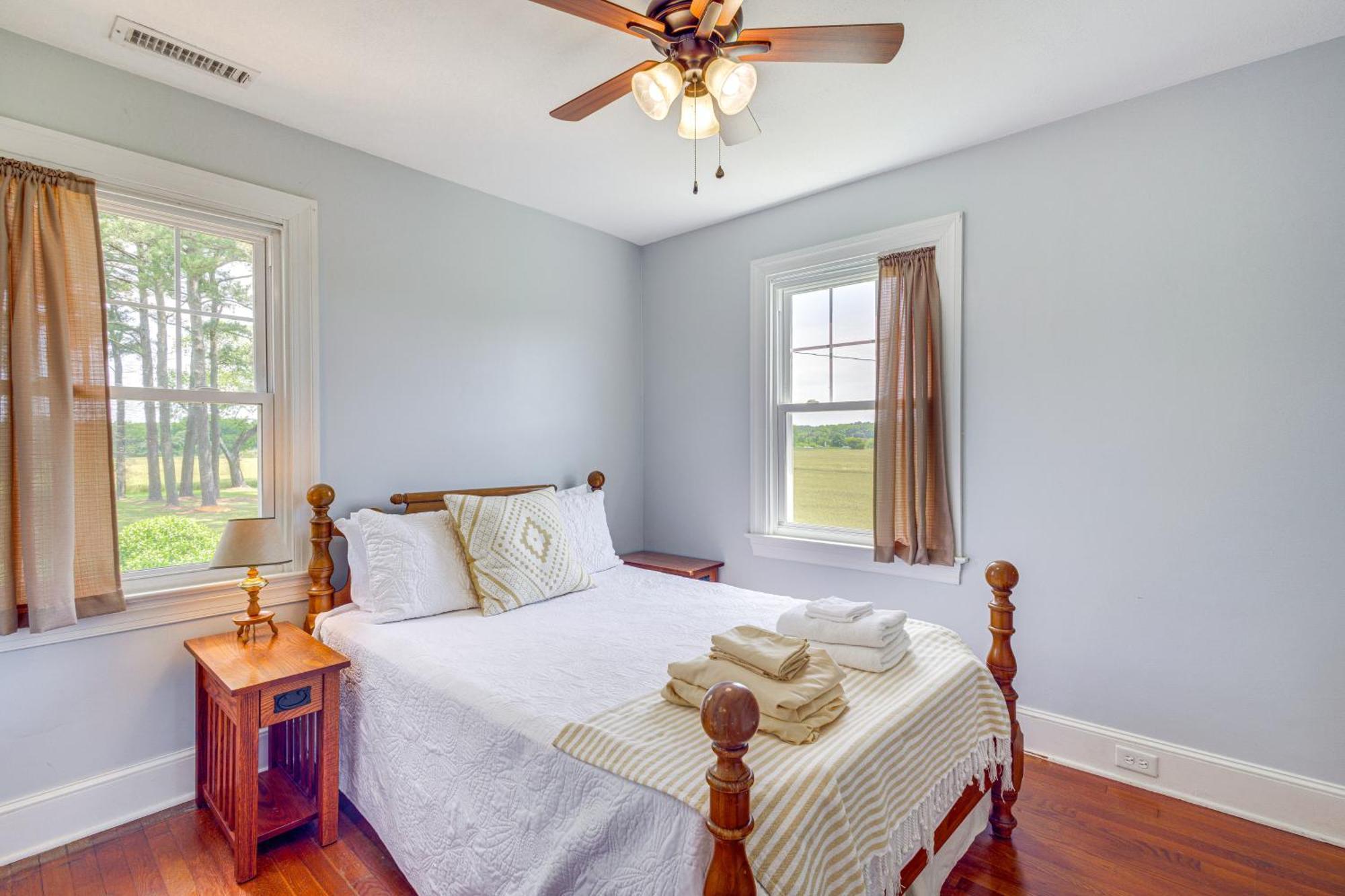 Updated Cape Charles Home About 2 Mi To Beachfront! Exterior photo